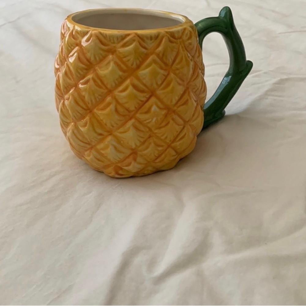 19.27 Oz. Pineapple Mug